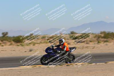 media/Nov-17-2023-Apex Assassins (Fri) [[c4a68d93b0]]/3-Racer 2/2-Session 2 (Turn 7 Inside)/